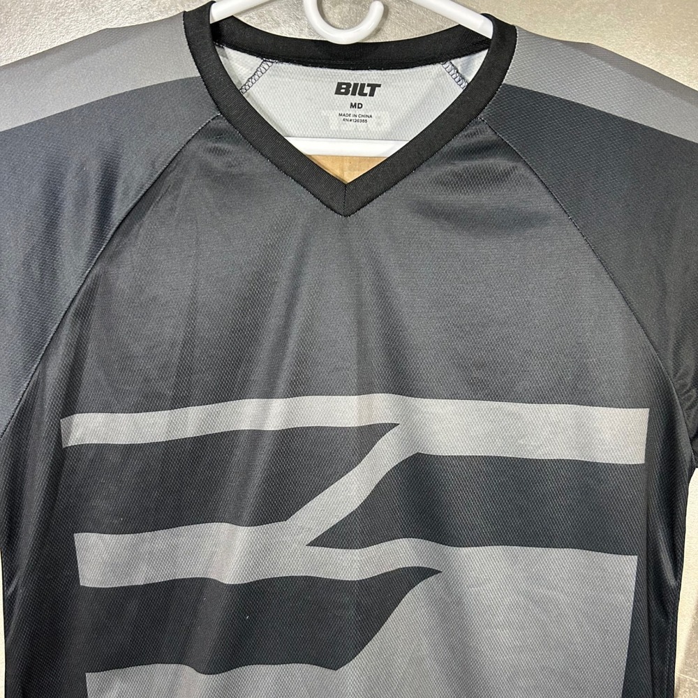 BILT Mens Gray Long Sleeve V-Neck Shirt Motocross Riding Jersey Size Medium